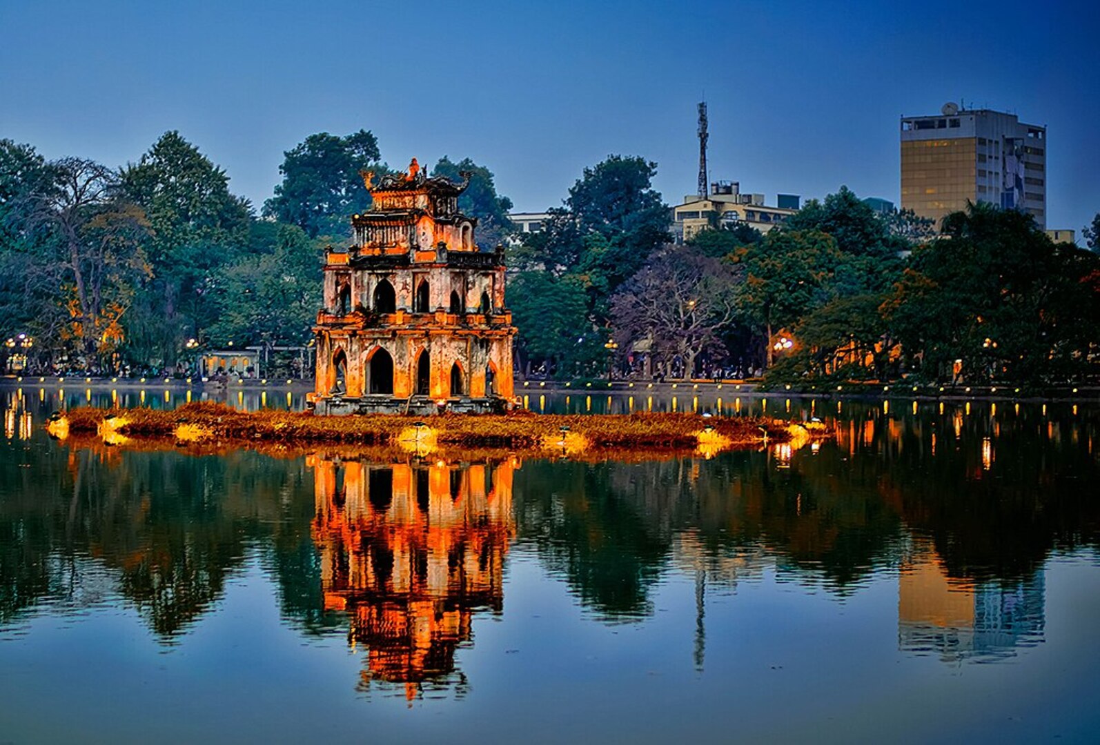 Hoan Kiem Lake Hanoi